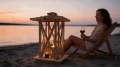 magnific__rozwietlony-lampion-lato-taraz-wieczr-kobieta-w-st__45593.png