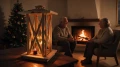 magnific__rozwietlony-lampion-przy-choince-salon-kominek-dzi__45595.png